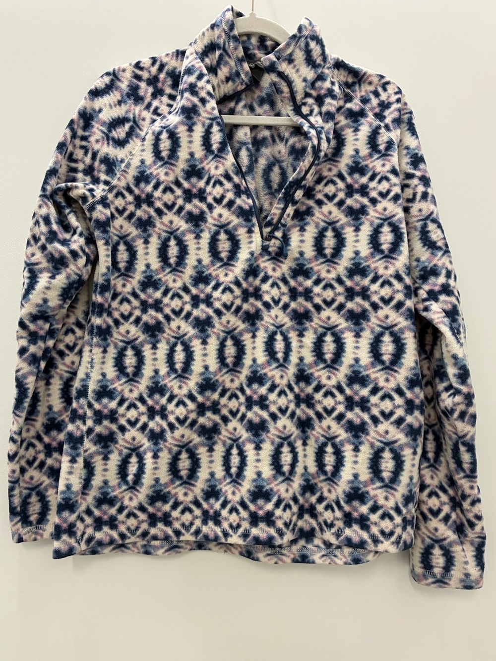 Eddie Bauer fleece sweater